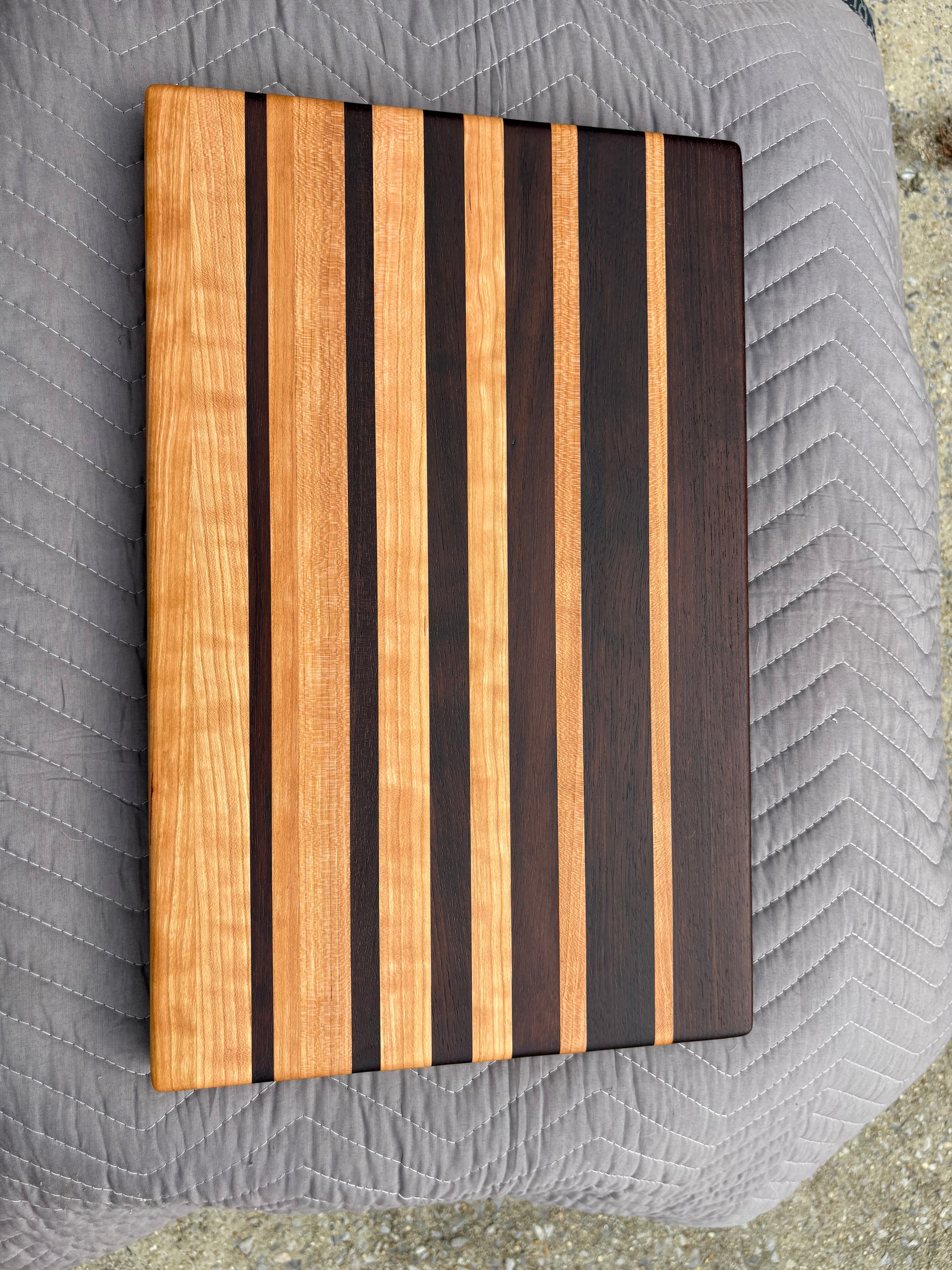 Cherry walnut ambre board large