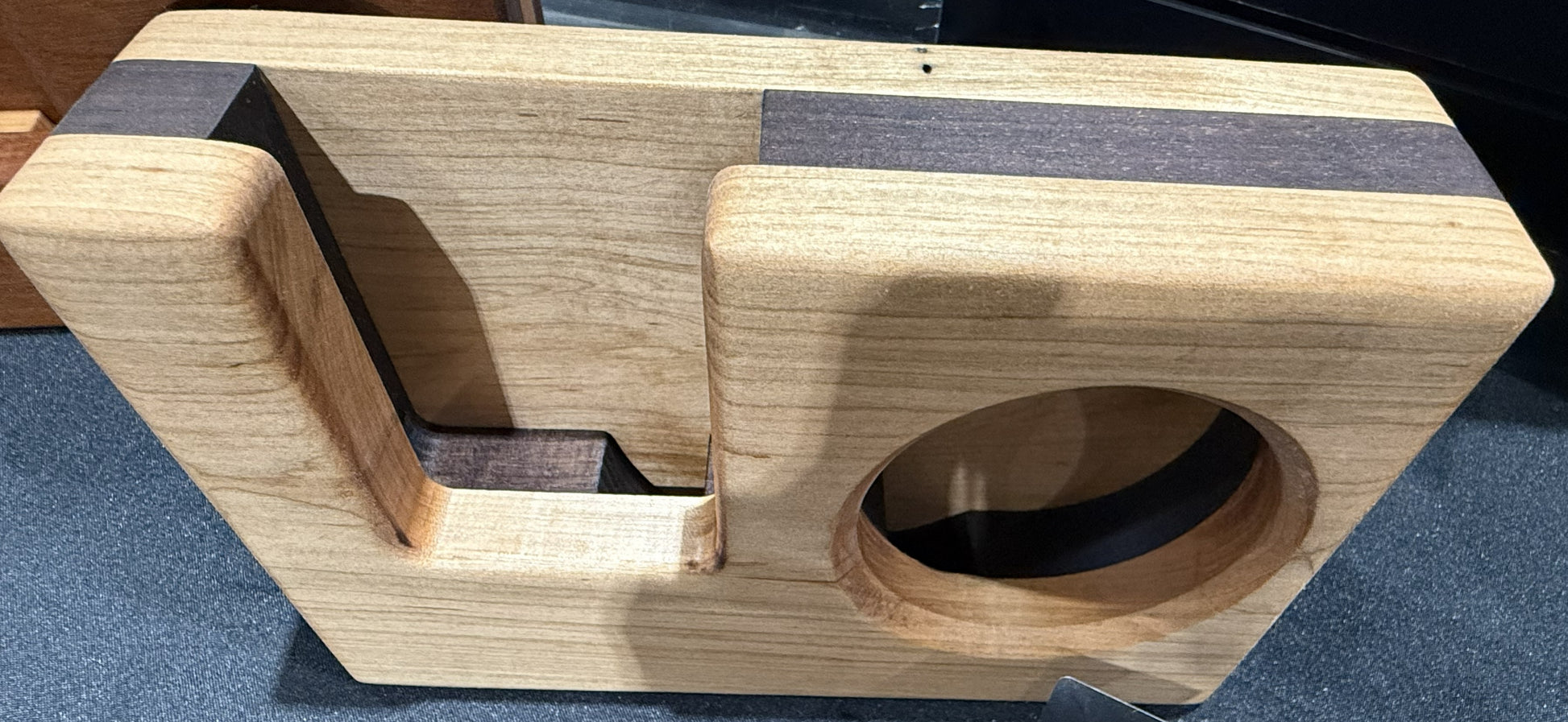 Passive phone music amplifier Cherry exterior with Walnut core